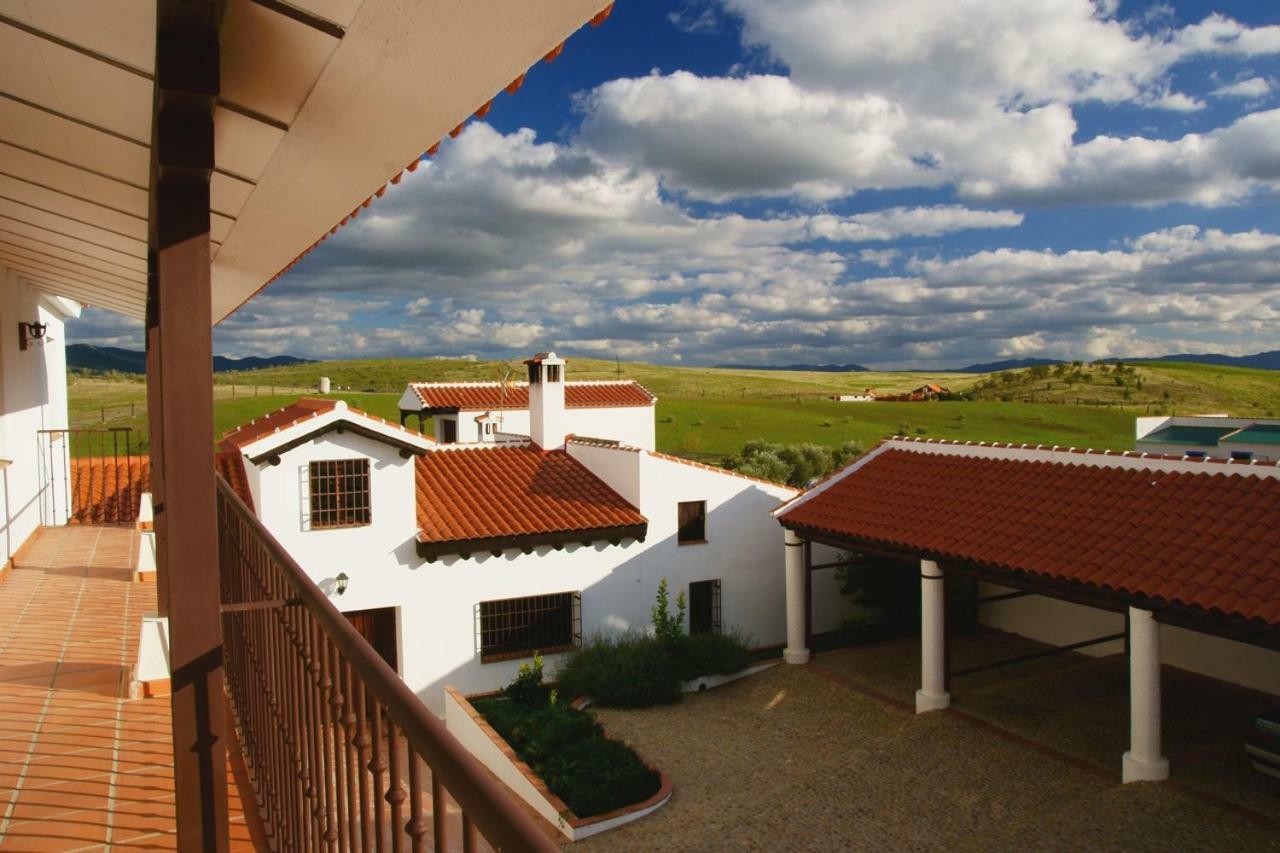בית הארחה Mestanza 	C.Rural Huertadeltiocruz מראה חיצוני תמונה